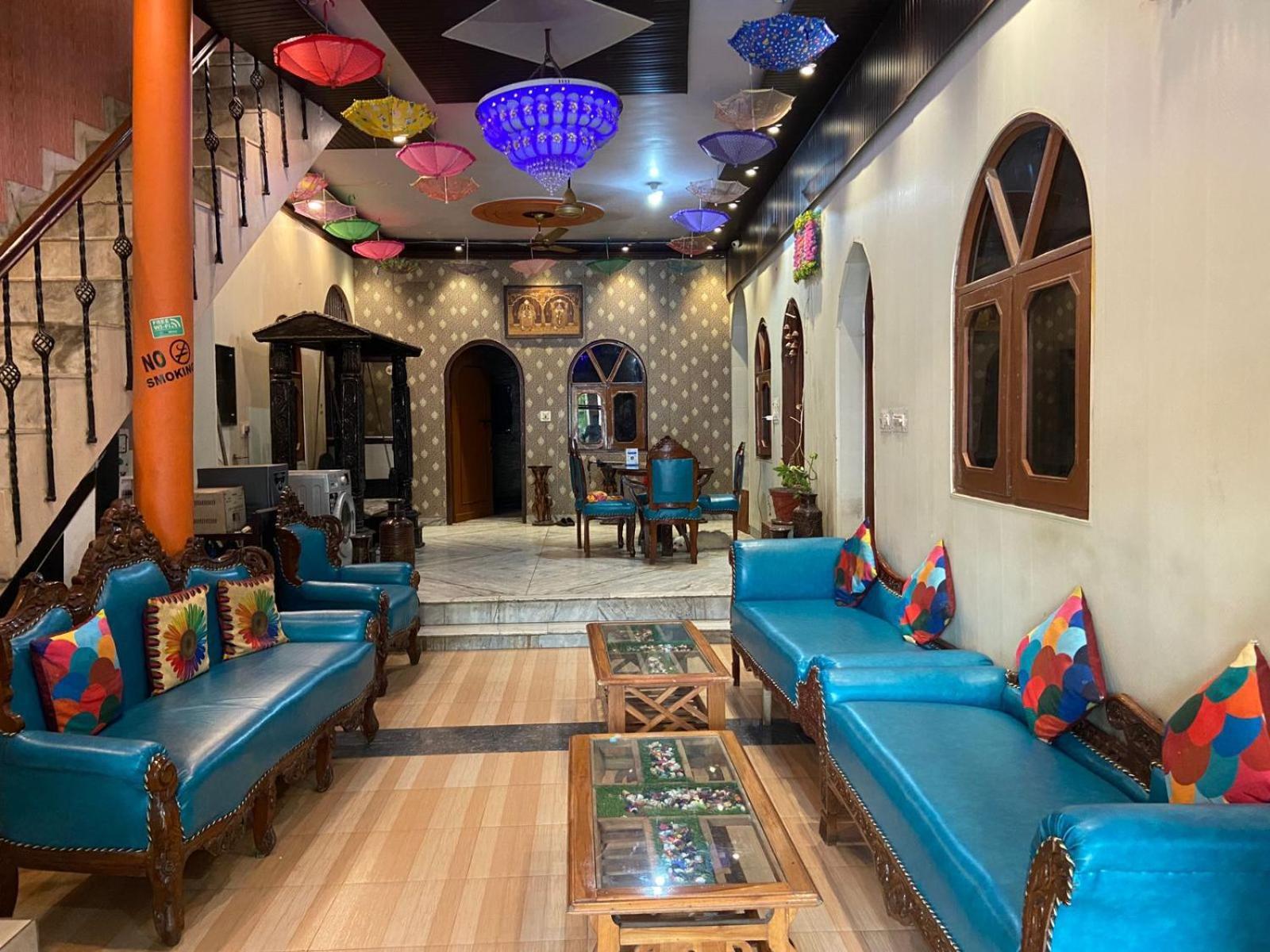 Hotel Rashmi Агра Экстерьер фото
